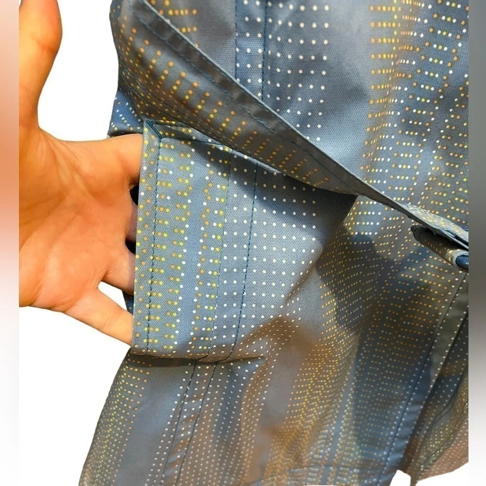 Tulle Women’s Lined blue dotted trench coat in Small - Picture 4 of 15